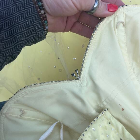 Mori Lee Y2K Butterfly Bead Embellish Yellow Poof quinceañera Prom Ball Gown 3/4 - Picture 11 of 15